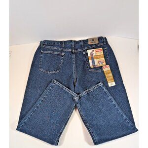 Wrangler Jeans Mens Size 40x30 Dark Blue Relaxed Bootcut Fit Stretch Denim NWT
